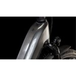 VTC-Electrique-femme-Cube-Kathmandu-Hybrid-SLX-800-2025-compressed.jpg