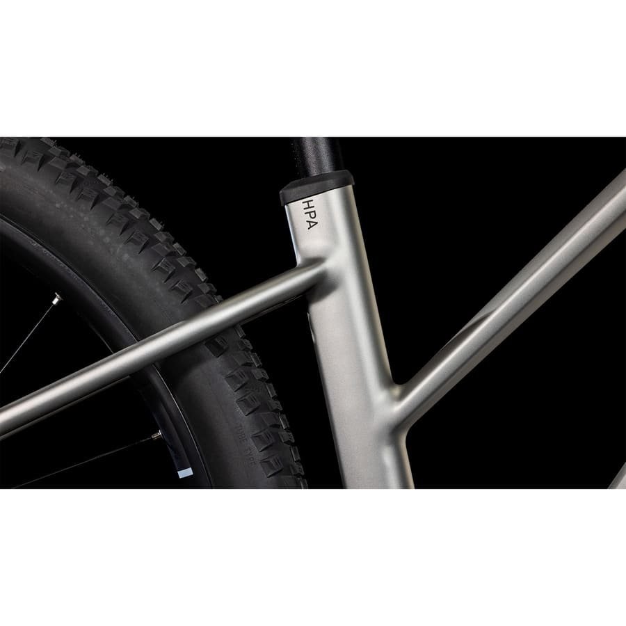 VTT-Electrique-Cube-Reaction-Hybrid-ONE-600-6.jpg