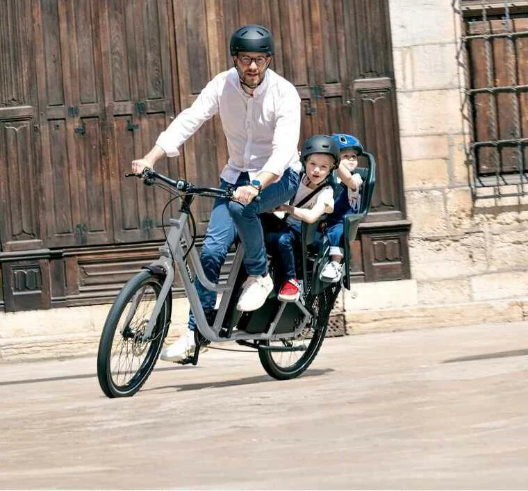 Velo-Cargo-electrique-Douze-Cycles-LT2-B-4.webp