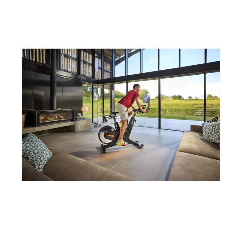 Velo-Indoor-Cycling-Reebok-Z-Tech-1.webp