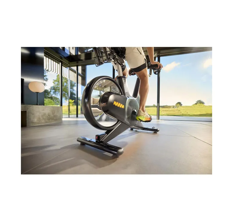 Velo-Indoor-Cycling-Reebok-Z-Tech-3.webp